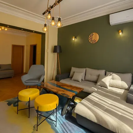 Appartement 1 Minute Walk To Main Street Vitoshka, Ndk, Free Parking, 2 Bdr *